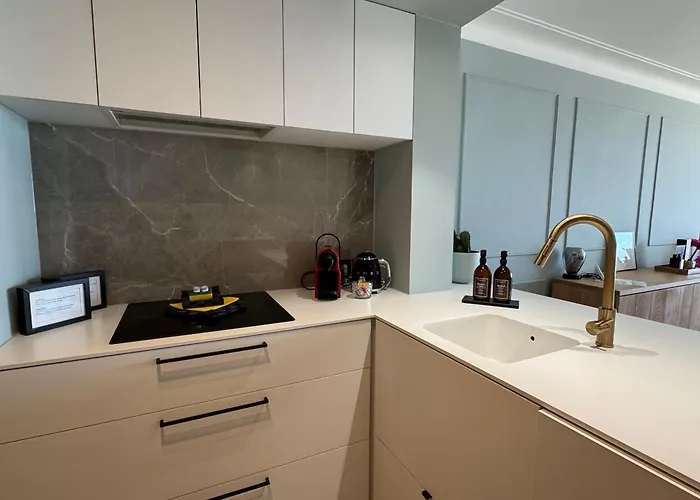 Belle - Adults Only * Middelkerke