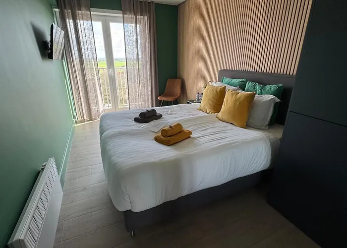 Belle - Adults Only *